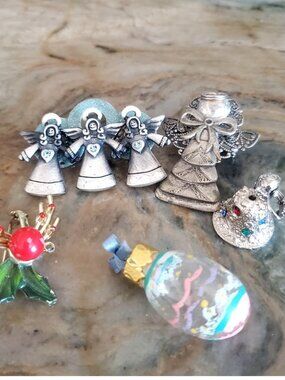 Christmas brooches